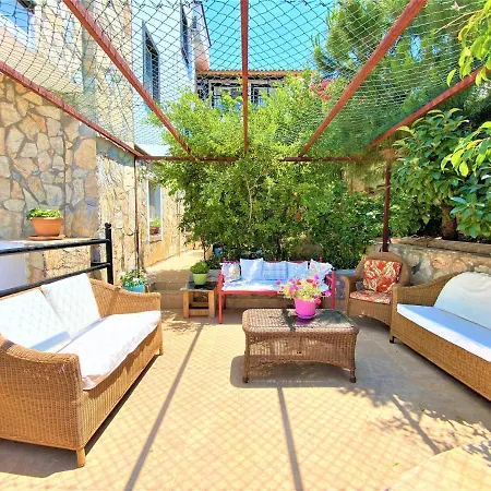 Aparthotel Asoa / Kalkan